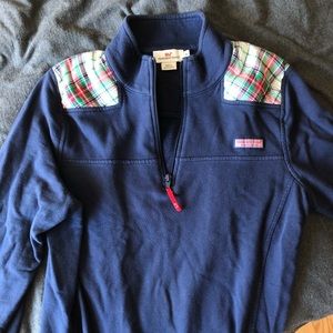 Vineyard vines navy holiday shep shirt